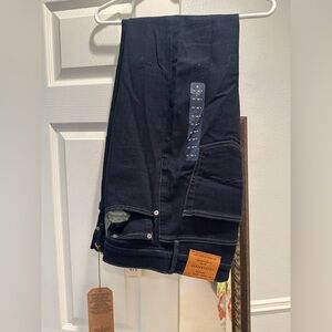 Men’s 36x32 Lucky Brand Jeans; COOLMAX 410 athletic slim; Stonehollow; NWT!